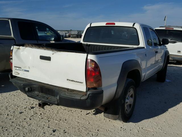 5TETX62N66Z274185 - 2006 TOYOTA TACOMA PRE WHITE photo 4