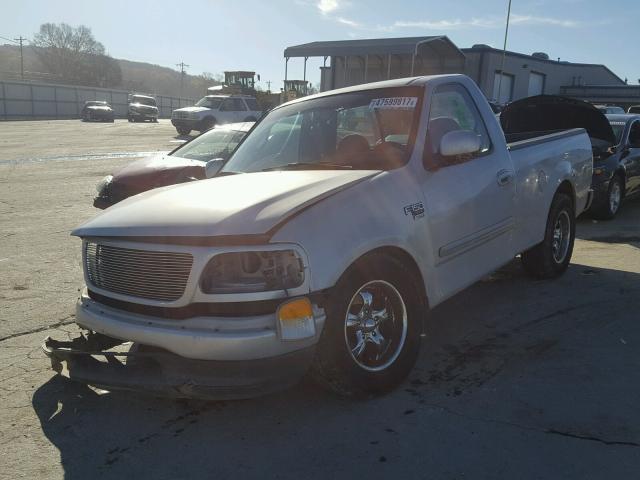 1FTRF17L6YNA58558 - 2000 FORD F150 SILVER photo 2