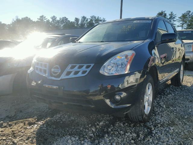 JN8AS5MT7DW525371 - 2013 NISSAN ROGUE S BLACK photo 2