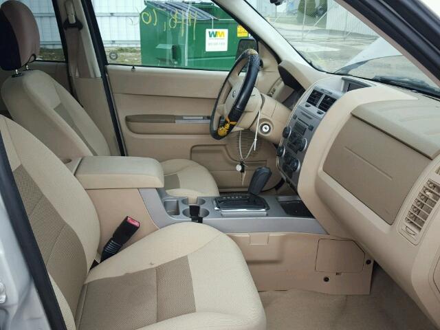 1FMCU931X8KA27602 - 2008 FORD ESCAPE XLT BEIGE photo 5