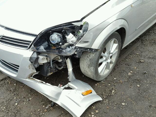 W08AT271285068121 - 2008 SATURN ASTRA XR SILVER photo 9