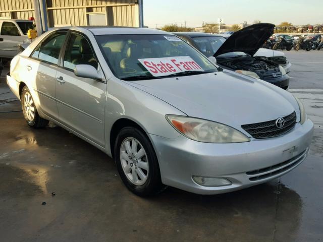 4T1BE30K74U792025 - 2004 TOYOTA CAMRY LE SILVER photo 1