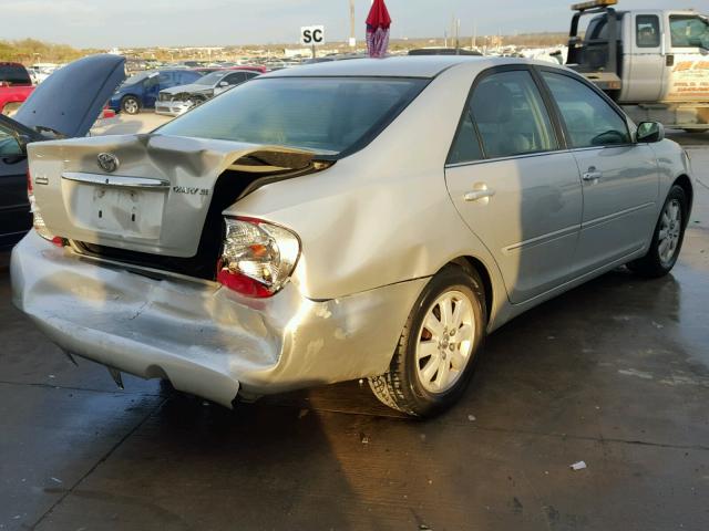 4T1BE30K74U792025 - 2004 TOYOTA CAMRY LE SILVER photo 4