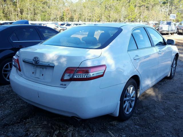 4T1BF3EK3AU506494 - 2010 TOYOTA CAMRY BASE WHITE photo 4