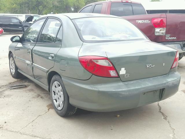 KNADC123626148687 - 2002 KIA RIO GREEN photo 3