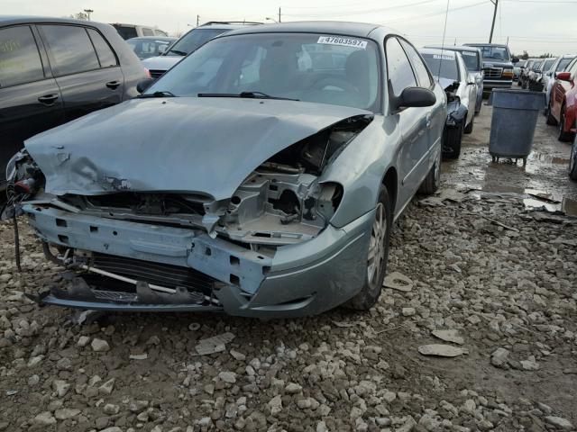 1FAFP53245A276804 - 2005 FORD TAURUS SE GREEN photo 2