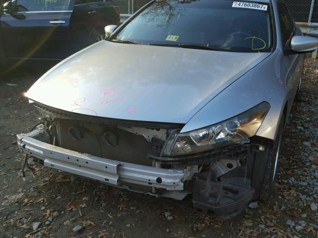 1HGCS12838A005720 - 2008 HONDA ACCORD EXL SILVER photo 9