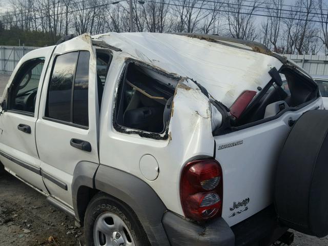 1J4GL48K05W716673 - 2005 JEEP LIBERTY SP WHITE photo 9