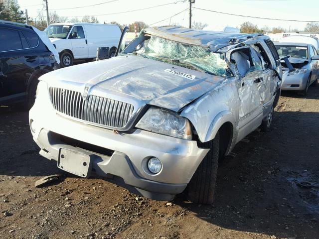 5LMEU68HX5ZJ06863 - 2005 LINCOLN AVIATOR SILVER photo 2