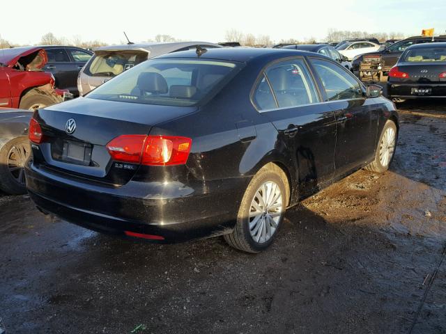 3VWLZ7AJ1BM348325 - 2011 VOLKSWAGEN JETTA SEL BLACK photo 4