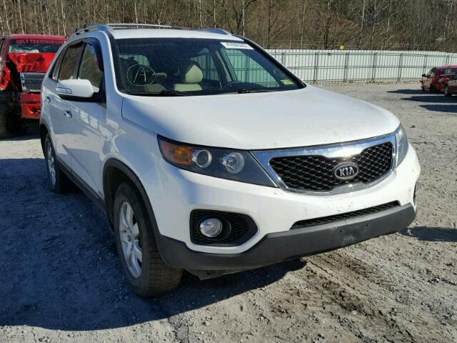 5XYKTDA61CG210387 - 2012 KIA SORENTO BA WHITE photo 1