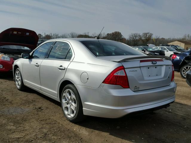 3FAHP0HA9BR253841 - 2011 FORD FUSION SE SILVER photo 3