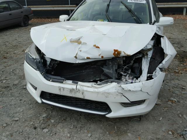 1HGCR2F72FA032746 - 2015 HONDA ACCORD EX WHITE photo 9