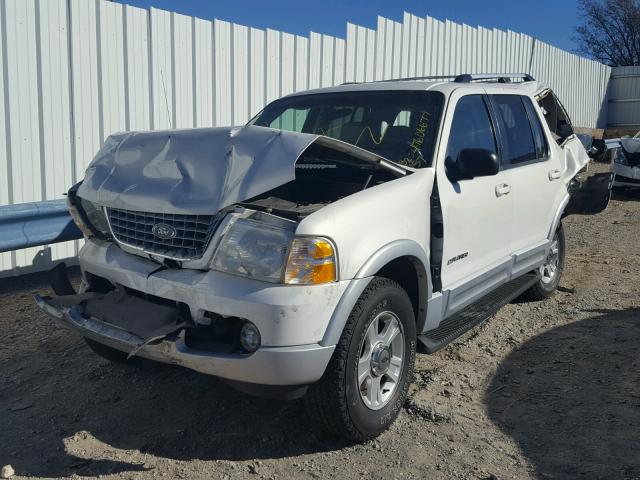 1FMZU65E82ZA32157 - 2002 FORD EXPLORER L WHITE photo 2