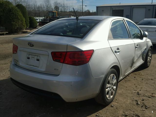 KNAFU4A23C5501992 - 2012 KIA FORTE EX SILVER photo 4