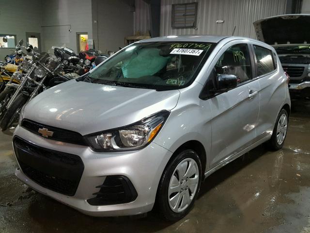 KL8CB6SA2HC736814 - 2017 CHEVROLET SPARK LS SILVER photo 2