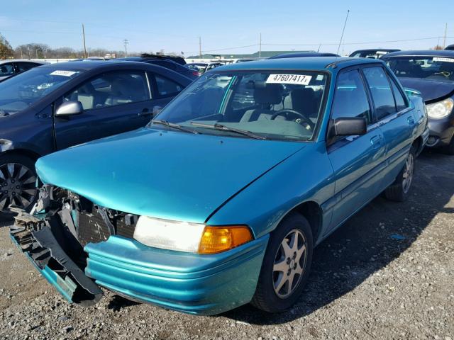 3FASP13J6SR141162 - 1995 FORD ESCORT LX GREEN photo 2