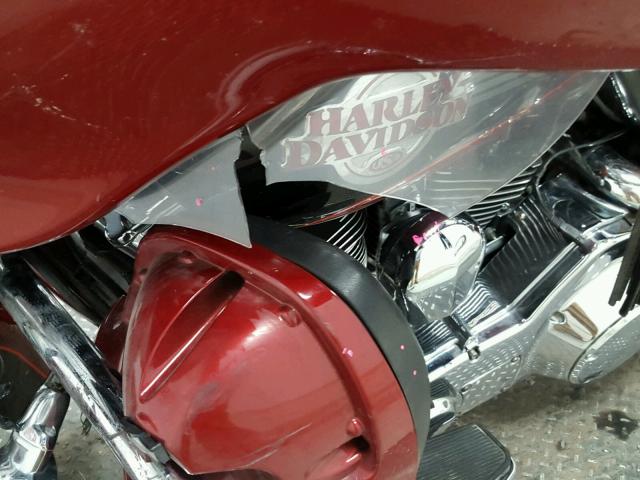 1HD1FCW116Y678768 - 2006 HARLEY-DAVIDSON FLHTCUI RED photo 17