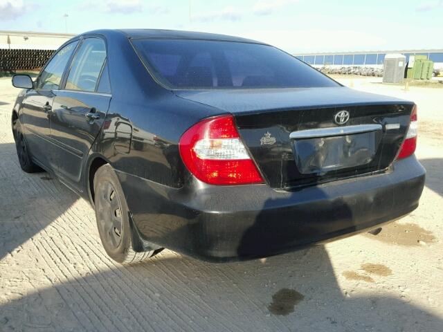 4T1BE32K02U041147 - 2002 TOYOTA CAMRY LE BLACK photo 3