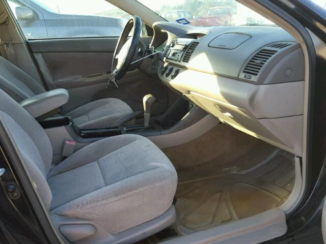 4T1BE32K02U041147 - 2002 TOYOTA CAMRY LE BLACK photo 5