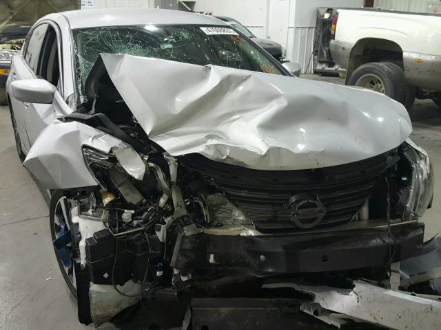 1N4AL3AP1HN309733 - 2017 NISSAN ALTIMA 2.5 SILVER photo 9