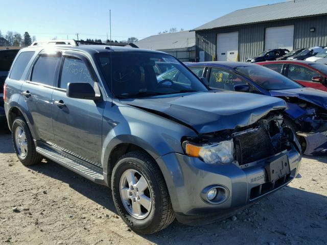 1FMCU9DG8AKC06388 - 2010 FORD ESCAPE XLT BLUE photo 1