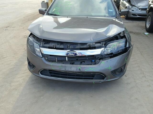 3FAHP0HG0AR384868 - 2010 FORD FUSION SE CHARCOAL photo 9