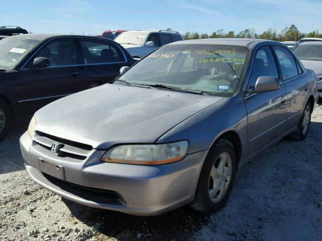 1HGCG5658YA116305 - 2000 HONDA ACCORD EX GRAY photo 2