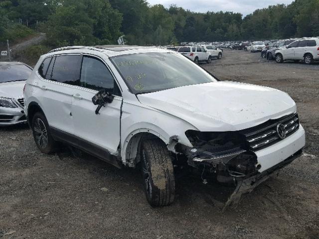 3VV2B7AXXJM092726 - 2018 VOLKSWAGEN TIGUAN SE Weiß Foto 1