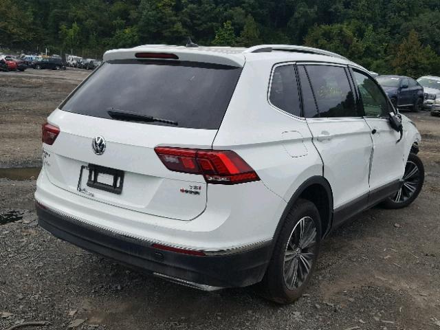 3VV2B7AXXJM092726 - 2018 VOLKSWAGEN TIGUAN SE WHITE photo 4