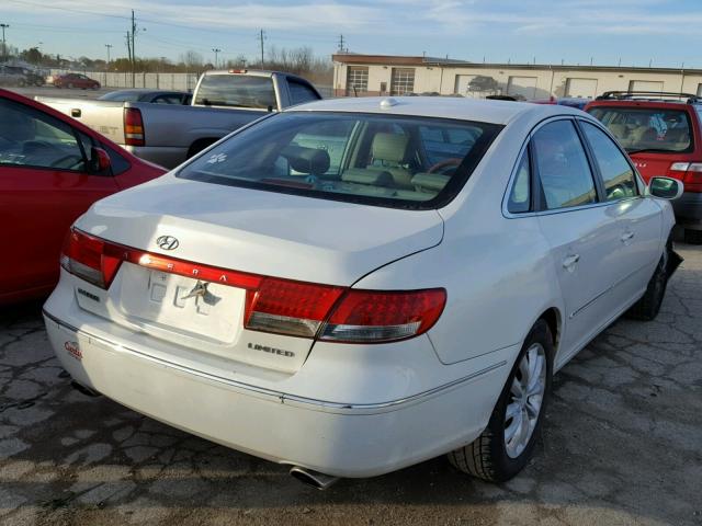 KMHFC46F07A218055 - 2007 HYUNDAI AZERA SE WHITE photo 4