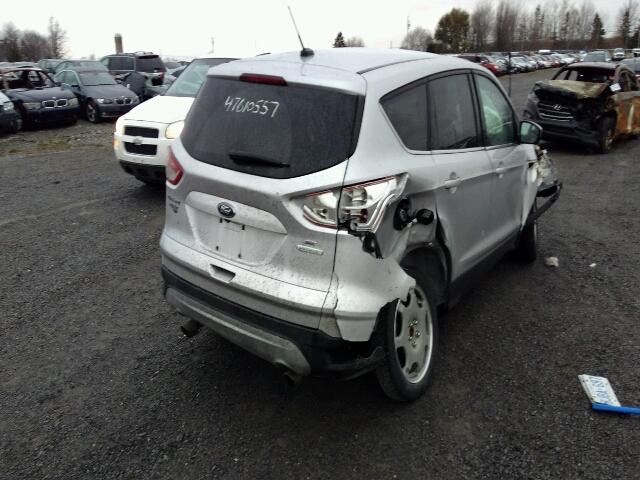 1FMCU0GX8EUD11370 - 2014 FORD ESCAPE SE GRAY photo 4