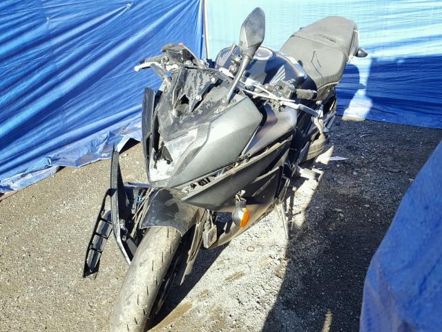 MLHRC7418E5000040 - 2014 HONDA CBR650 F BLACK photo 2