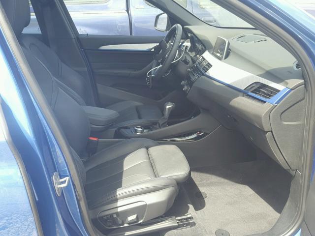 WBXHU7C38J5H43683 - 2018 BMW X1 SDRIVE2 BLUE photo 5