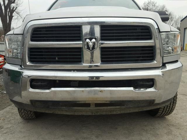 3C63DRGL5CG320105 - 2012 DODGE RAM 3500 S SILVER photo 9