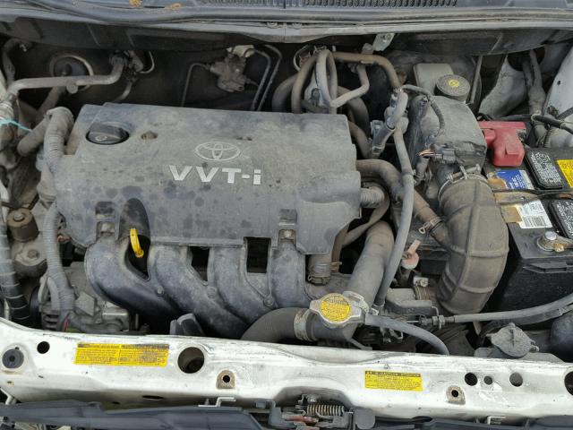 JTKKT624560131185 - 2006 TOYOTA SCION XA WHITE photo 7