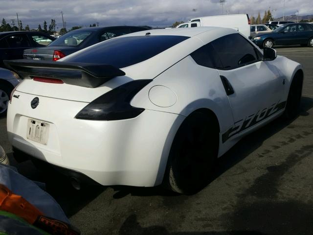 JN1AZ4EH3AM506189 - 2010 NISSAN 370Z WHITE photo 4