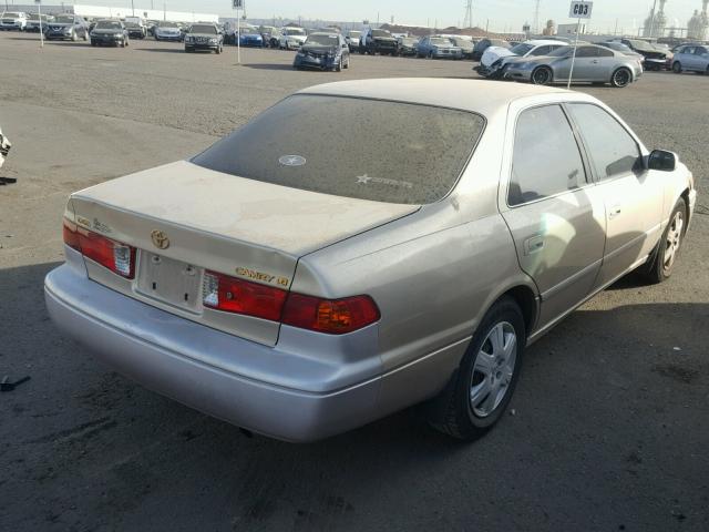 JT2BG28K9Y0404568 - 2000 TOYOTA CAMRY LE GOLD photo 4