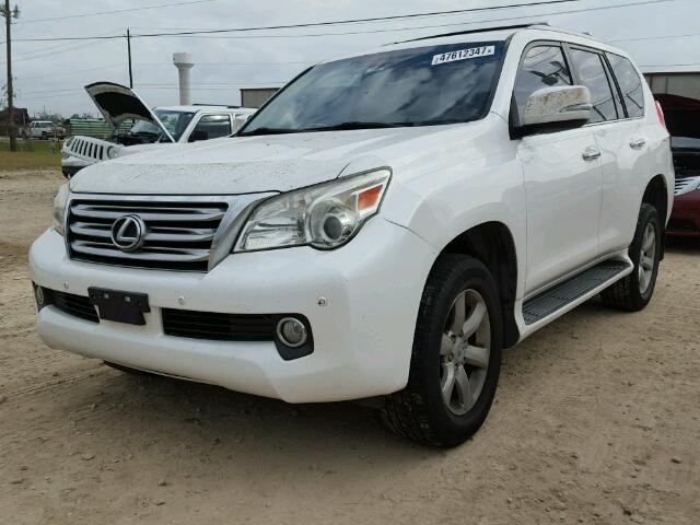 JTJBM7FXXA5012619 - 2010 LEXUS GX BASE WHITE photo 2