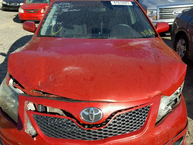 4T1BF3EK6BU615808 - 2011 TOYOTA CAMRY BASE RED photo 7