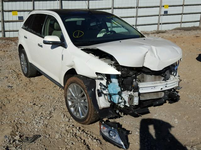 2LMDJ6JK5DBL22669 - 2013 LINCOLN MKX WHITE photo 1