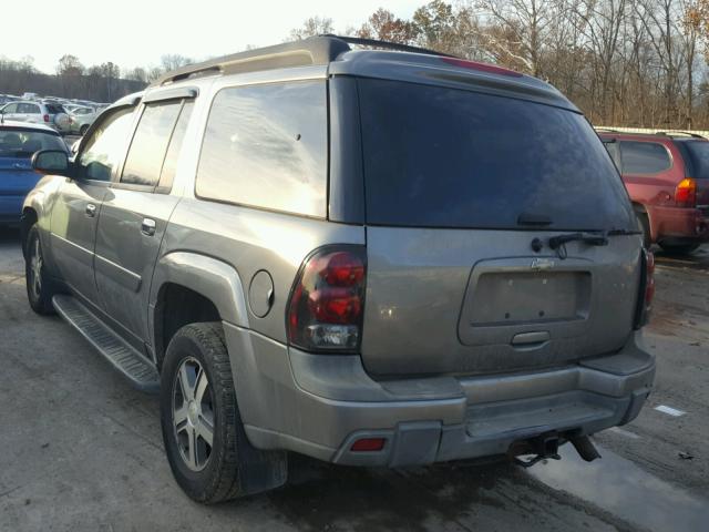 1GNET16SX56175525 - 2005 CHEVROLET TRAILBLAZE GRAY photo 3