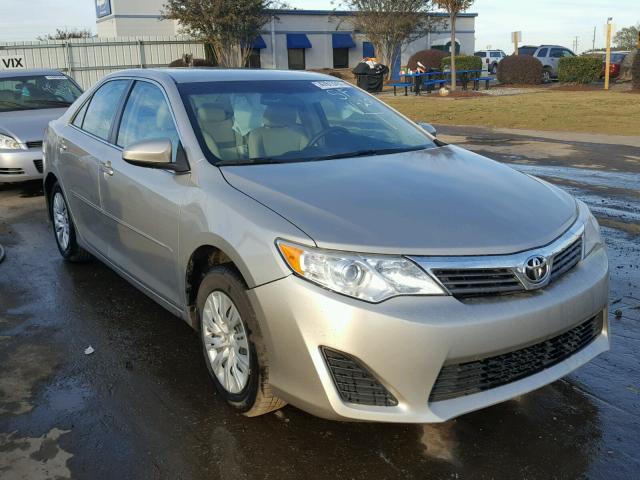 4T1BF1FK2EU732146 - 2014 TOYOTA CAMRY L SILVER photo 1