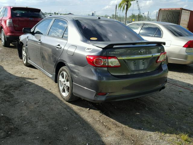 5YFBU4EE4CP050113 - 2012 TOYOTA COROLLA BA GRAY photo 3