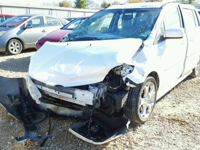 JM1CR293290344485 - 2009 MAZDA 5 WHITE photo 9