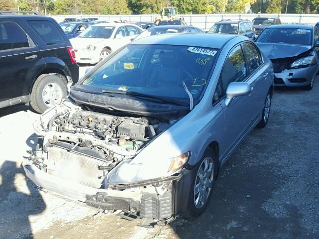 2HGFA1F58AH326675 - 2010 HONDA CIVIC LX SILVER photo 2