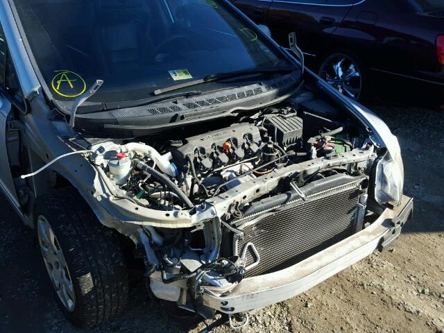 2HGFA1F58AH326675 - 2010 HONDA CIVIC LX SILVER photo 9