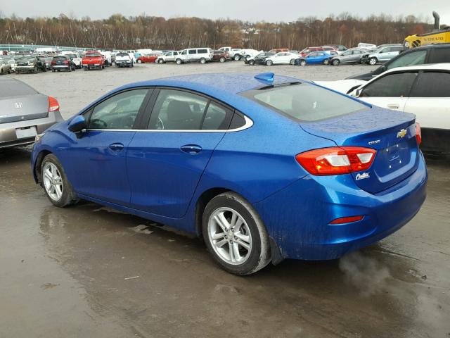 1G1BE5SM4H7137879 - 2017 CHEVROLET CRUZE LT BLUE photo 3