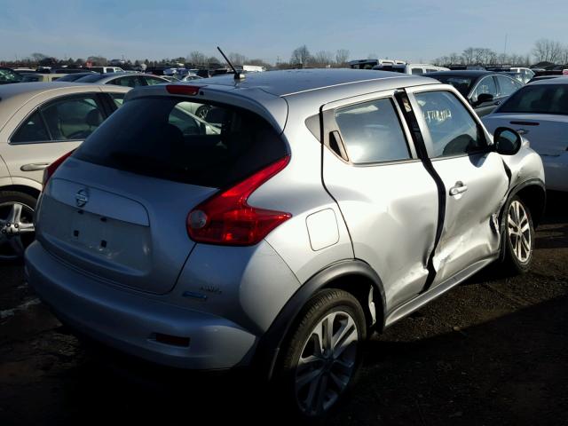 JN8AF5MV4ET483590 - 2014 NISSAN JUKE S SILVER photo 4