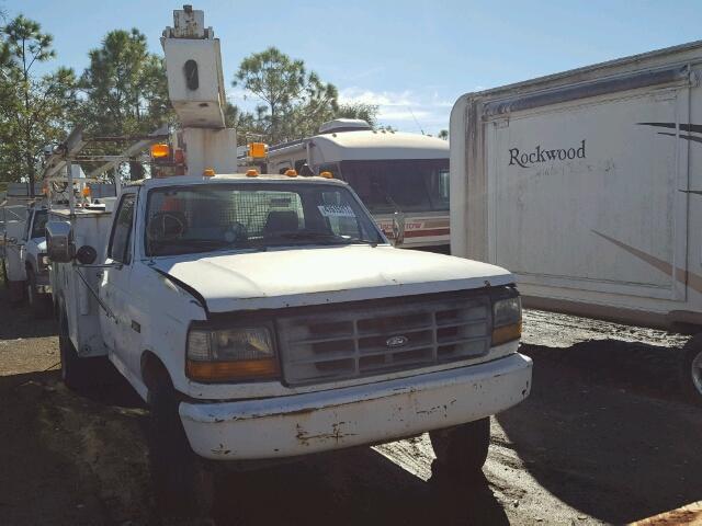 2FDLF47M8NCB04081 - 1992 FORD F SUPER DU WHITE photo 1